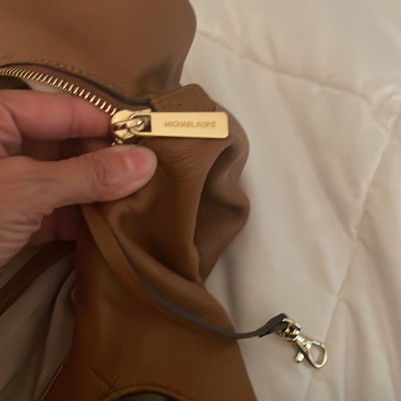 Michael Kors hobo bag purse - Picture 4 of 7